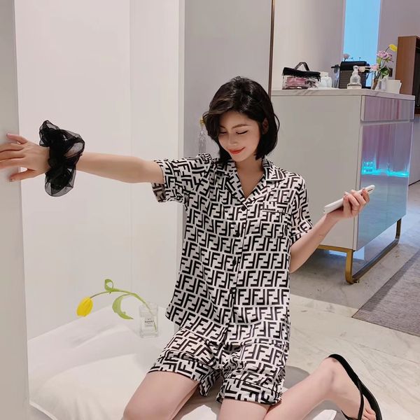 xpx1b women's ice silk short-sleeved shorts home clothes two-piece suit summer thin korean style home clothes simulation pajamas simula, Blue;red
xpx1b women's ice silk short-sleeved shorts home clothes two-piece suit summer thin korean style home clothes simulation pajamas simula, Blue;red