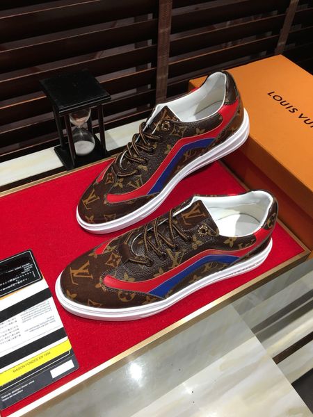 2020-2019k limited edition leather men's casual shoes, fashion wild sports shoes, original packaging shoe box, size: 38-44
2020-2019k limited edition leather men's casual shoes, fashion wild sports shoes, original packaging shoe box, size: 38-44