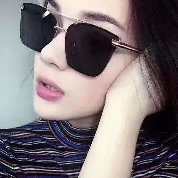 sunglasses 2021 brand designer cateye women vintage fashion metal glasses for mirror retro lunette de soleil femme, White;black
sunglasses 2021 brand designer cateye women vintage fashion metal glasses for mirror retro lunette de soleil femme, White;black