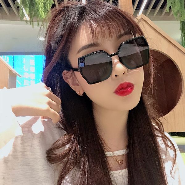 women's 2020 sun dance sun glasses new fashion street style gm sunglasses ins eyes men's fashion dancing equipment, White;black
women's 2020 sun dance sun glasses new fashion street style gm sunglasses ins eyes men's fashion dancing equipment, White;black
