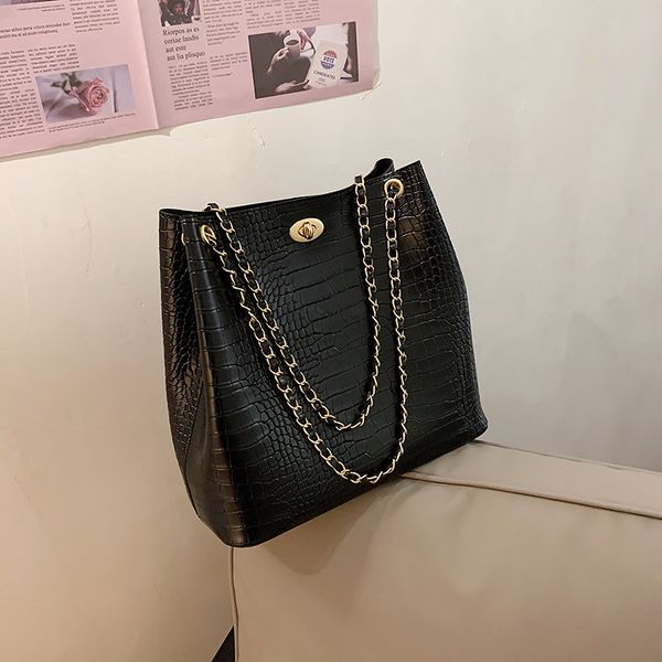 simple and large capacity ladies bag 2020 new wave fashion wild chain women's arm under the shoulder bag shoulder bucket
simple and large capacity ladies bag 2020 new wave fashion wild chain women's arm under the shoulder bag shoulder bucket