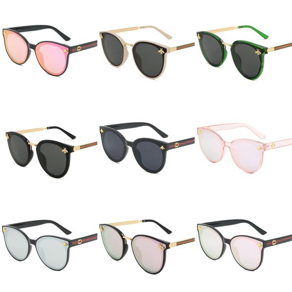 10pcs sunglasses vassl men women silver frame pink uv400 lenses fashion glasses eyewear with s and#753, White;black
10pcs sunglasses vassl men women silver frame pink uv400 lenses fashion glasses eyewear with s and#753, White;black