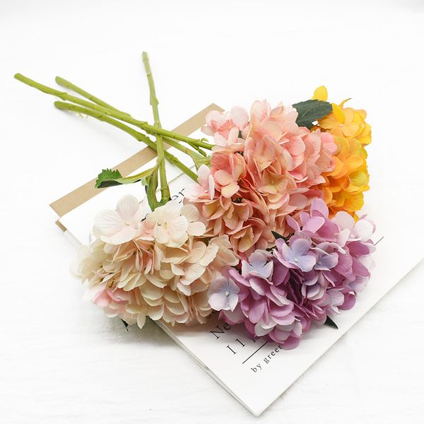 1 pieces artificial hydrangea bouquet with leaves wedding home decor diy holding flowers potted plants bonsai new year candy box
1 pieces artificial hydrangea bouquet with leaves wedding home decor diy holding flowers potted plants bonsai new year candy box