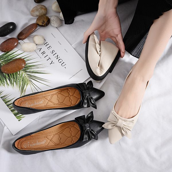 butterfly knot fashion flats shoes women pointed toe soft leather slip on loafers women plus size 43 ballet flats, Black
butterfly knot fashion flats shoes women pointed toe soft leather slip on loafers women plus size 43 ballet flats, Black