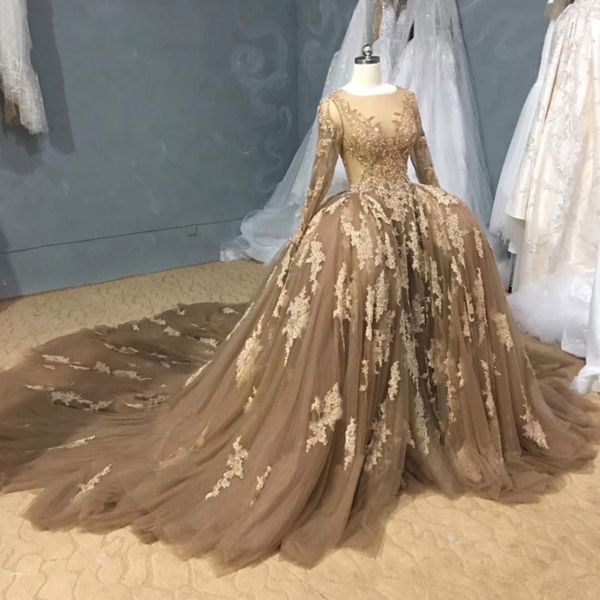 real image luxury champagne ball gown wedding dresses with detachable train applique lace beaded crystal long sleeve bridal gown, White
real image luxury champagne ball gown wedding dresses with detachable train applique lace beaded crystal long sleeve bridal gown, White