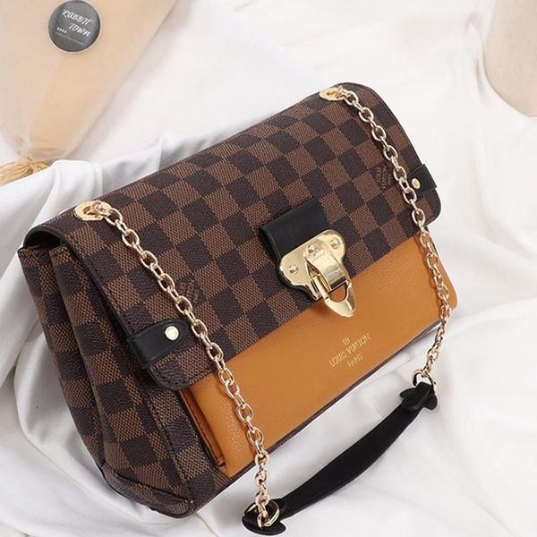 luxury designer womens chain shoulder small flap crossbody bag fashion classic trend ladies messenger bags shoulder bags
luxury designer womens chain shoulder small flap crossbody bag fashion classic trend ladies messenger bags shoulder bags