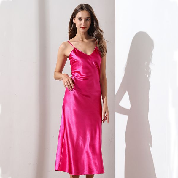 imitated silk pajamas female summer slip nightdress lace v-neck long pajamas selling home, Black;red
imitated silk pajamas female summer slip nightdress lace v-neck long pajamas selling home, Black;red