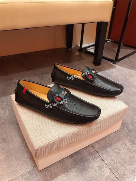 luxury thick bottom designer shoes reflective triple black velvet white oversized men's ladies casual sports shoes party hy200610
luxury thick bottom designer shoes reflective triple black velvet white oversized men's ladies casual sports shoes party hy200610