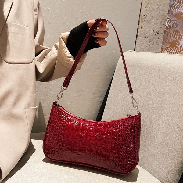 retro crocodile pattern shoulder bag for women pu leather armpit bag advanced design baguette new handbag lady totes bolso
retro crocodile pattern shoulder bag for women pu leather armpit bag advanced design baguette new handbag lady totes bolso