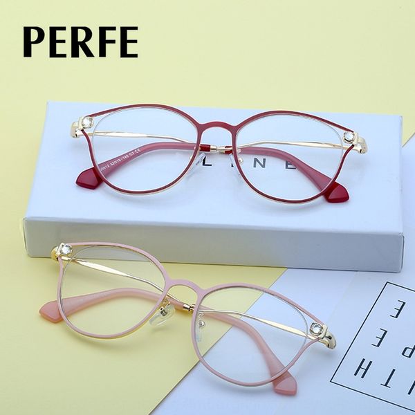 95612 fine myopia rhinestone metal plain women's uv400 uv-proof glasses can be equipped with myopia glasses frame, Silver
95612 fine myopia rhinestone metal plain women's uv400 uv-proof glasses can be equipped with myopia glasses frame, Silver