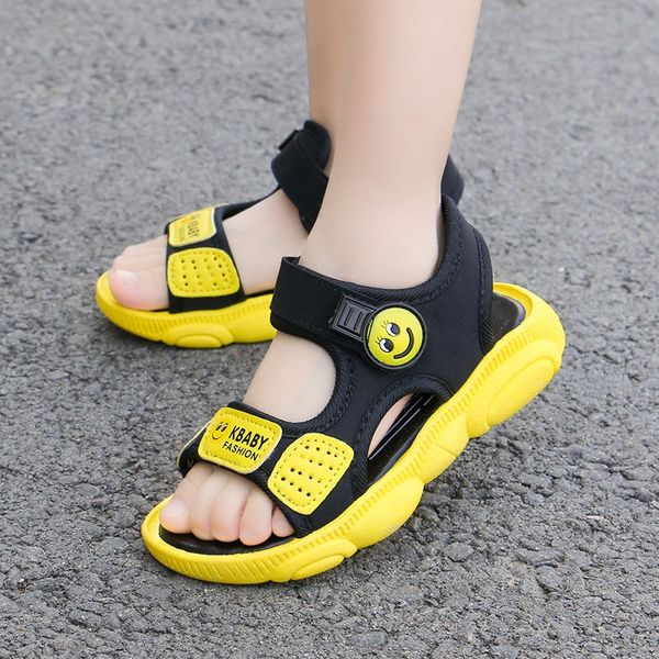 2020 new korean style for boys girls medium and large children's bears anti-skid sandals for boys and girls children's sandals, Black;red
2020 new korean style for boys girls medium and large children's bears anti-skid sandals for boys and girls children's sandals, Black;red