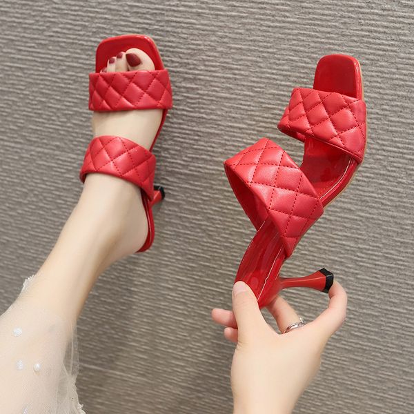 2020 summer new womens slippers open toe high heel sandals womens one-character rhombus square toe sandals wear thin heel slippers, Black;red
2020 summer new womens slippers open toe high heel sandals womens one-character rhombus square toe sandals wear thin heel slippers, Black;red