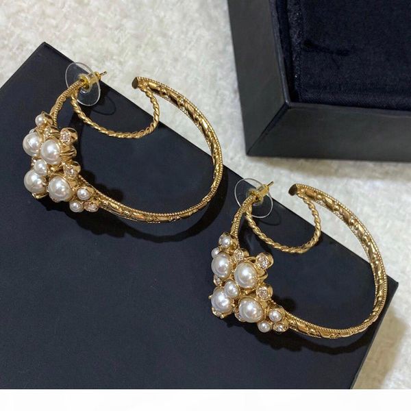 fashion brand have stamps moon designer earrings for lady women party wedding lovers gift engagement luxury jewelry for bride with box, Golden;silver
fashion brand have stamps moon designer earrings for lady women party wedding lovers gift engagement luxury jewelry for bride with box, Golden;silver