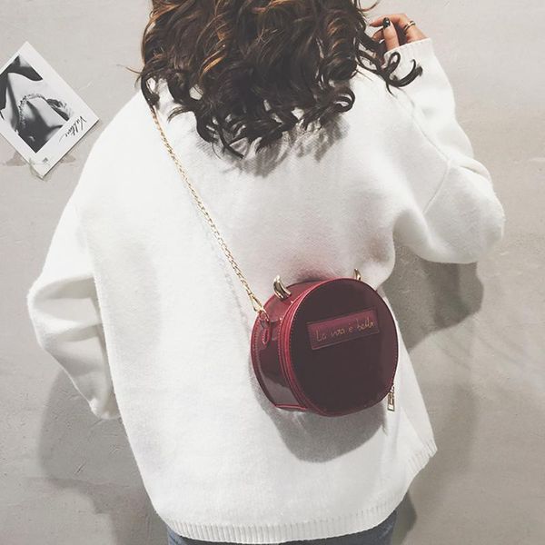 women casual little devil decoration pu leather wild shoulder bag messenger bag fashion round shape chain ladies handbags
women casual little devil decoration pu leather wild shoulder bag messenger bag fashion round shape chain ladies handbags