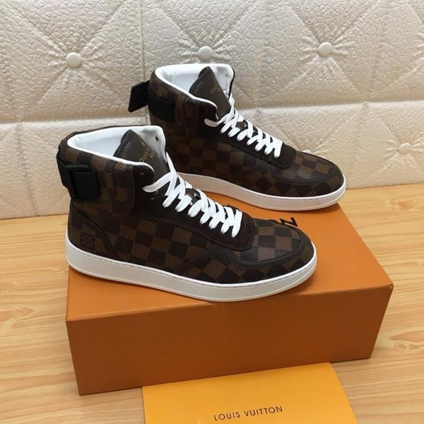 101 high-quality men's designer casual sports shoes trendy brand outdoor casual shoes, fast delivery in the original box, Black
101 high-quality men's designer casual sports shoes trendy brand outdoor casual shoes, fast delivery in the original box, Black