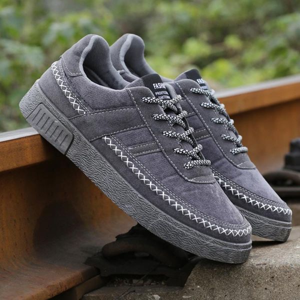 2020 new autumn and winter men's warm plus velvet casual shoes fashion flat low cut shoes breathable non-slip men, Black
2020 new autumn and winter men's warm plus velvet casual shoes fashion flat low cut shoes breathable non-slip men, Black