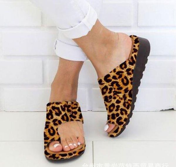 fashion new summer women shoes sandals platform toe slippers with wedges comfortable flat bottom thick bottom hollow out wear cool slippers, Black
fashion new summer women shoes sandals platform toe slippers with wedges comfortable flat bottom thick bottom hollow out wear cool slippers, Black