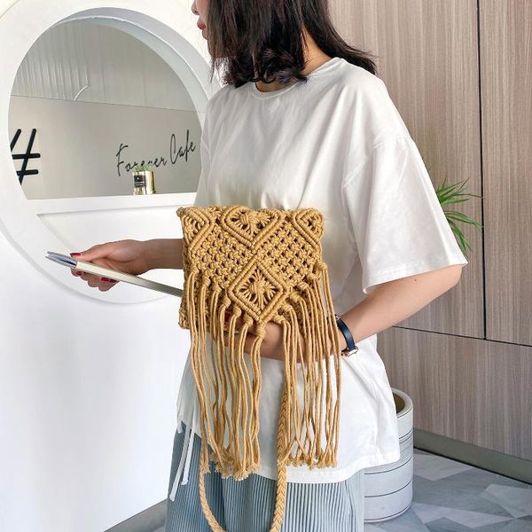 summer women tassels straw rattan wicker weave shoulder bags handbag flap ladies holiday beach solid color crossbody bag
summer women tassels straw rattan wicker weave shoulder bags handbag flap ladies holiday beach solid color crossbody bag