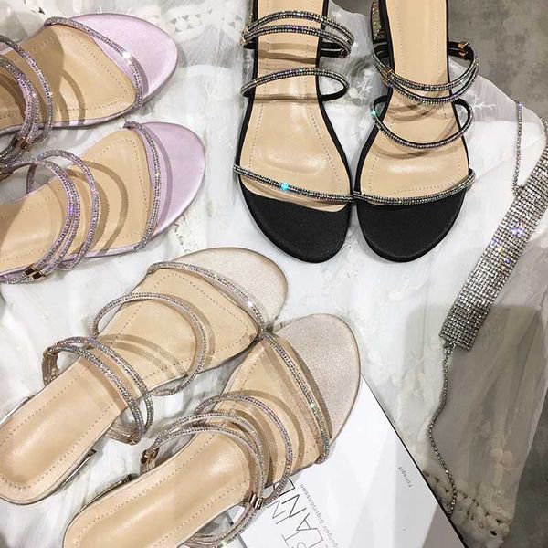 mkkhou fashion sandals women 2020 summer new super shiny bling diamond 2cm low heel open shoes women shoes sizes 34-43, Black
mkkhou fashion sandals women 2020 summer new super shiny bling diamond 2cm low heel open shoes women shoes sizes 34-43, Black