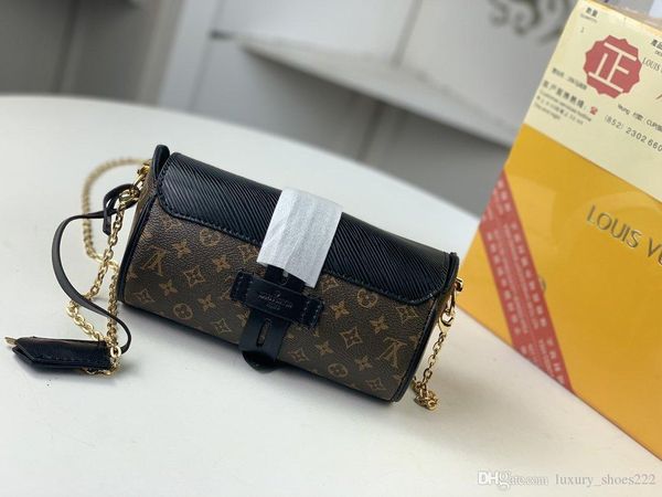 fashionable lady handbag high-end customized quality handbag classic fashion
fashionable lady handbag high-end customized quality handbag classic fashion
