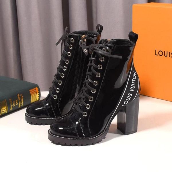 161 new women's casual shoes, luxury designer women's shoes, outdoor travel party shoes, original box packaging, Black
161 new women's casual shoes, luxury designer women's shoes, outdoor travel party shoes, original box packaging, Black