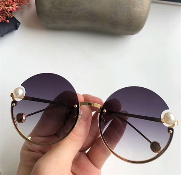 2020 new classical ch218s round rimless fashion sunglasses uv400 eleglant female artificial pearl quality metal sunglasses oem outlet
2020 new classical ch218s round rimless fashion sunglasses uv400 eleglant female artificial pearl quality metal sunglasses oem outlet