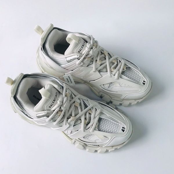 2020hn designer to create casual and comfortable all-match sports shoes, travel shoes outsole non-slip design with original box delivery, Black
2020hn designer to create casual and comfortable all-match sports shoes, travel shoes outsole non-slip design with original box delivery, Black