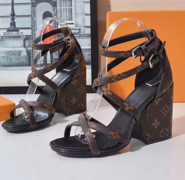 sandals shoe real leather slides slippers shoes for woman eu:35-41 012l18015, Black
sandals shoe real leather slides slippers shoes for woman eu:35-41 012l18015, Black