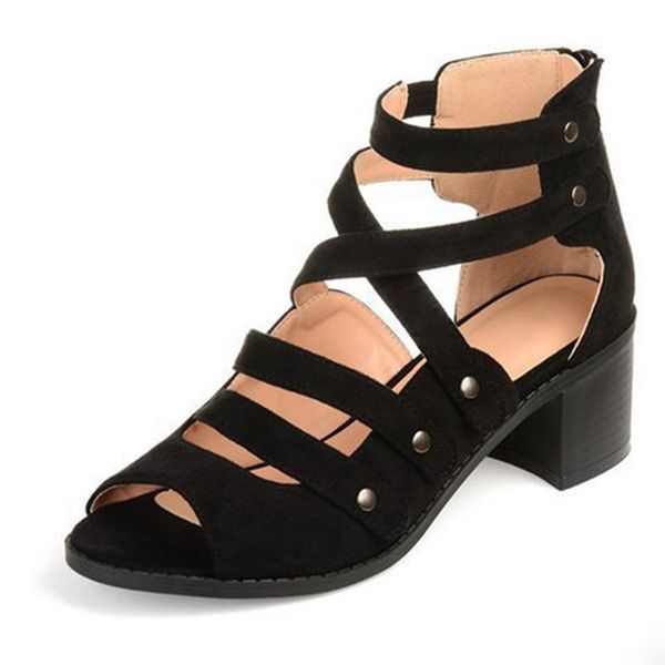 2020 women square heel sandals peep toe hollow out rivet gladiator sandals with strap black spring summer shoes
2020 women square heel sandals peep toe hollow out rivet gladiator sandals with strap black spring summer shoes