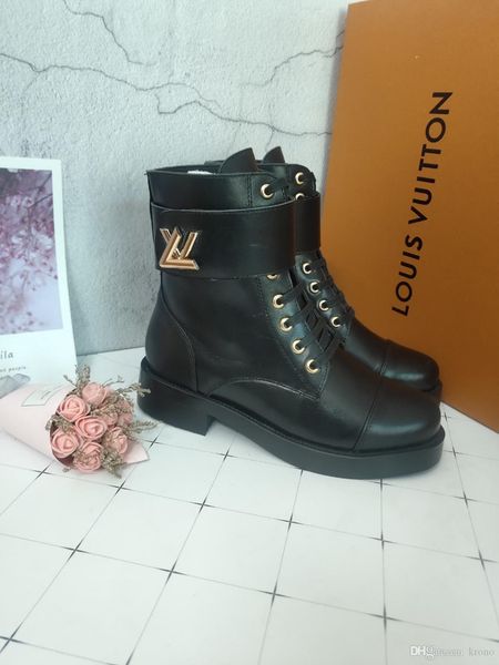 printed stripes short boots hook loop leather lace up womens motorcycle boots,personality wild womens martin boots 35-42 0026, Black
printed stripes short boots hook loop leather lace up womens motorcycle boots,personality wild womens martin boots 35-42 0026, Black