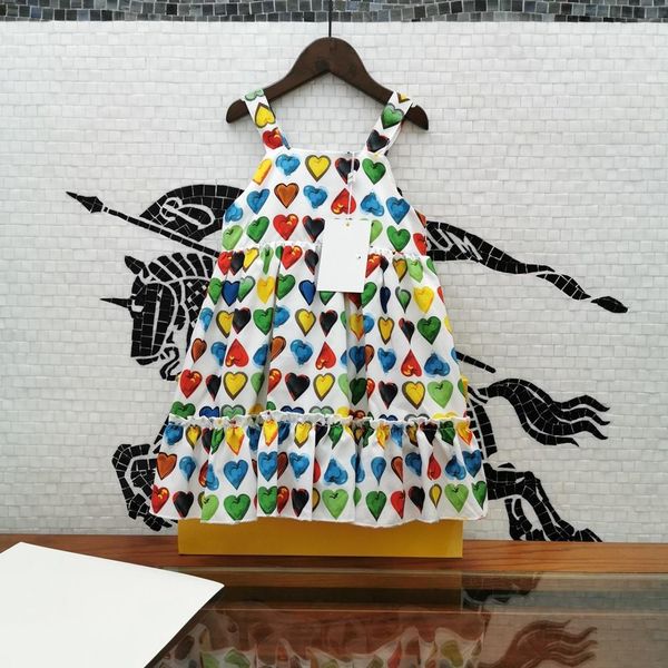 2020 new girls dresses sleeveless luxruy brand design new children dresses girls summer cute heart party dresses 2-7y with t200709, Red;yellow
2020 new girls dresses sleeveless luxruy brand design new children dresses girls summer cute heart party dresses 2-7y with t200709, Red;yellow