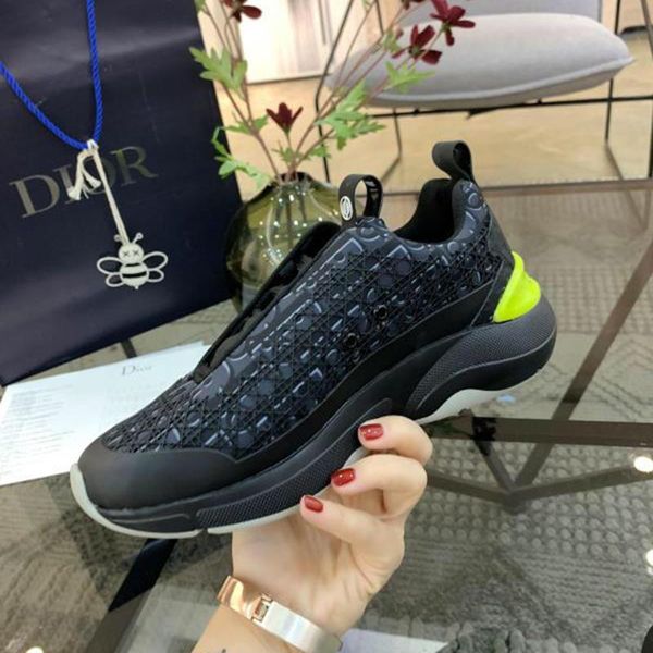black oblique b24 sneaker with cannage motif men 's shoes sale fashion lightweight lace -up casual low comfortable vintage mens sh 
black oblique b24 sneaker with cannage motif men 's shoes sale fashion lightweight lace -up casual low comfortable vintage mens sh
