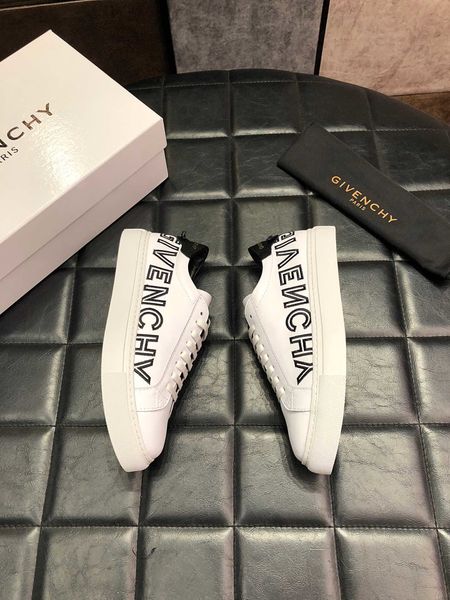 2020 latest famous brand shoes paris comfortable and 99845fashionable brand design flat loafers copy
2020 latest famous brand shoes paris comfortable and 99845fashionable brand design flat loafers copy