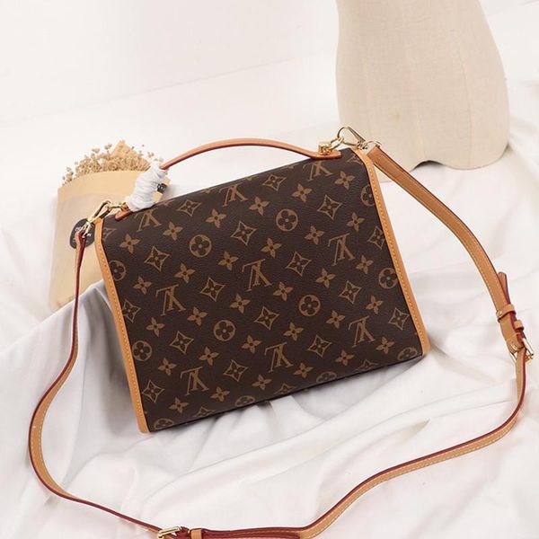 vintage fashion womens bag simple style leather shoulder small flap crossbody handbags retro handle totes sacs femme with origin box
vintage fashion womens bag simple style leather shoulder small flap crossbody handbags retro handle totes sacs femme with origin box