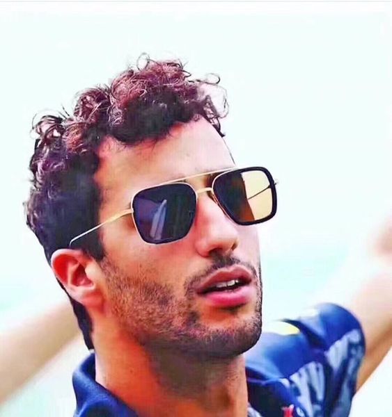 fashion eyewear retro square sunglasses men eyewear metal glasses frame 11 colors radiation protection eyewear, White;black
fashion eyewear retro square sunglasses men eyewear metal glasses frame 11 colors radiation protection eyewear, White;black