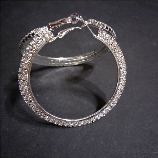 classic lady hoop earring luxury silver color earrings wedding fashion jewelry womens accessories for female friend gift, Golden;silver
classic lady hoop earring luxury silver color earrings wedding fashion jewelry womens accessories for female friend gift, Golden;silver