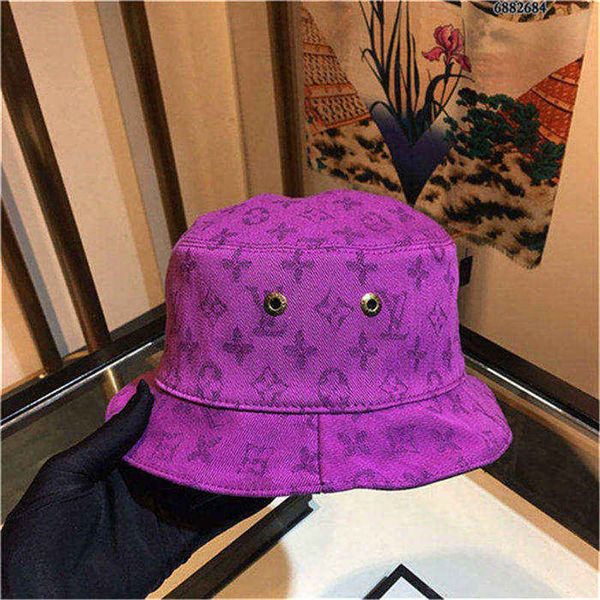 20ss holesale luxury summer sunbucket hat protection fishing letters bob boonie bucket hats summer caps, Blue;gray
20ss holesale luxury summer sunbucket hat protection fishing letters bob boonie bucket hats summer caps, Blue;gray