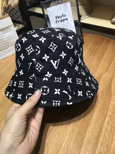 foldable design classic letter bucket hat women sunscreen beach sun hat headwear fisherman cap fashion spring hats, Blue;gray
foldable design classic letter bucket hat women sunscreen beach sun hat headwear fisherman cap fashion spring hats, Blue;gray
