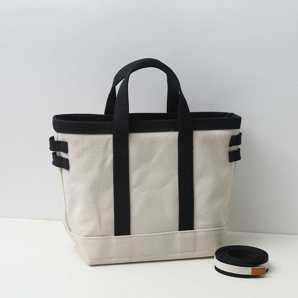 new korean version of the ins canvas bag black and white bag shopping single-shoulder crossbody high-grade bags
new korean version of the ins canvas bag black and white bag shopping single-shoulder crossbody high-grade bags