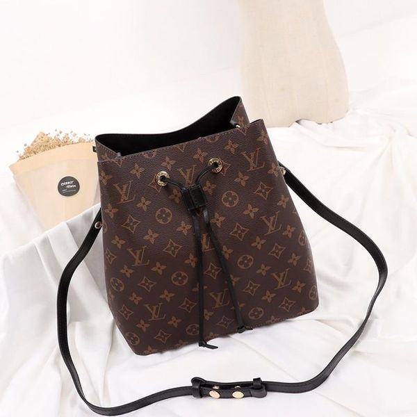 drop ship womens leather bucket bag handbag drawstring ladies shoulder bag messenger fashion design type crossbody bags fast delivery
drop ship womens leather bucket bag handbag drawstring ladies shoulder bag messenger fashion design type crossbody bags fast delivery