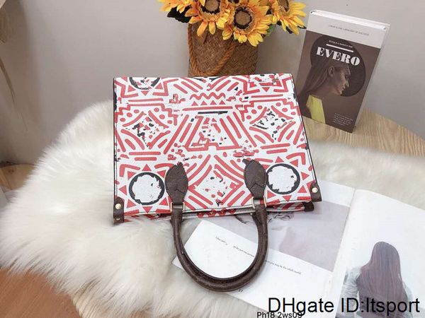 female bag printing handbag beach fashion messenger womens tote bags woman ladies purses totes leather handbags women girls
female bag printing handbag beach fashion messenger womens tote bags woman ladies purses totes leather handbags women girls