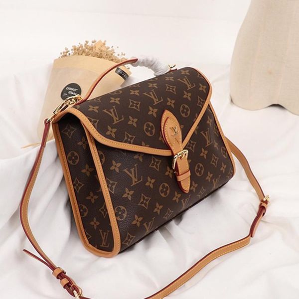 2020 fast delivery womens bag vintage fashion leather shoulder small flap crossbody handbags retro handle totes sac d 'épaule fast
2020 fast delivery womens bag vintage fashion leather shoulder small flap crossbody handbags retro handle totes sac d 'épaule fast