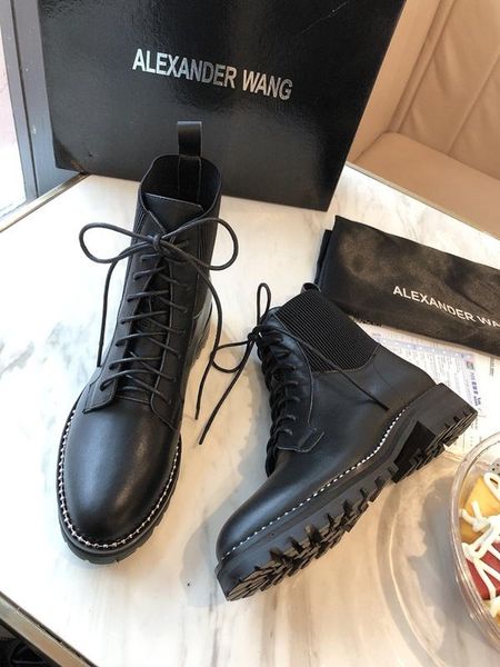2020z autumn new leather women's shoes fashion thick with ankle boots, casual wild martin boots, original box packaging delivery
2020z autumn new leather women's shoes fashion thick with ankle boots, casual wild martin boots, original box packaging delivery