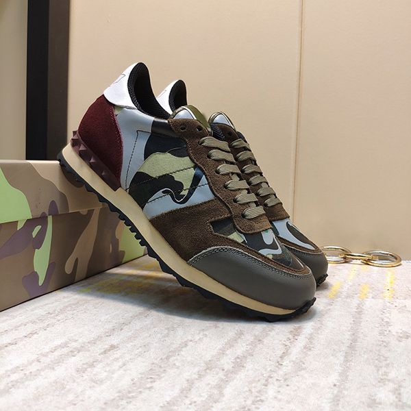 2022 new shoes fashion stud rivet camouflage sneakers men women leather flats luxury designer trainers casual shoes, Black
2022 new shoes fashion stud rivet camouflage sneakers men women leather flats luxury designer trainers casual shoes, Black