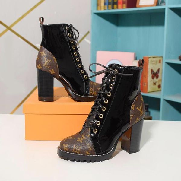 горячие женщины boots коренастый пятки острым носом лодыжки star trail лодыжки загрузки bottes femmes женская обувь мода chaussures de femme, Black
горячие женщины boots коренастый пятки острым носом лодыжки star trail лодыжки загрузки bottes femmes женская обувь мода chaussures de femme, Black