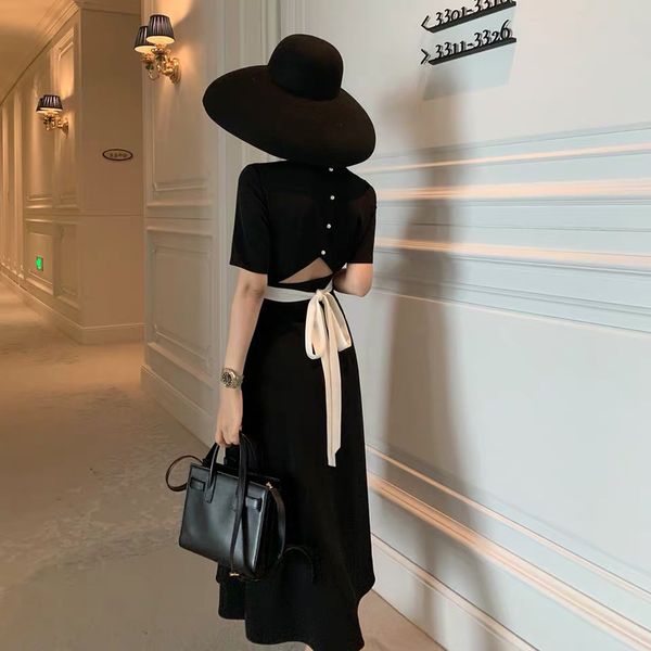 2020 new summer women slim fashion tide designer runway chic casual holiday bandage party dress, Black;gray
2020 new summer women slim fashion tide designer runway chic casual holiday bandage party dress, Black;gray