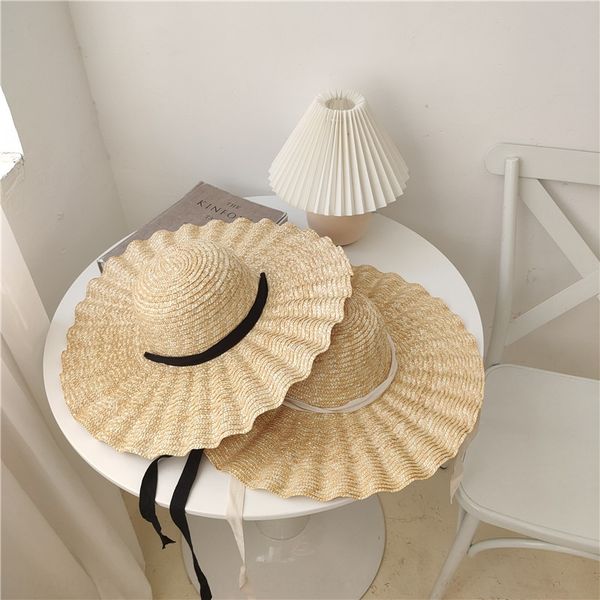 new web celebrity with the same style wavy sun straw sun straw lace-up dome big eaves beach hat sunshade hat for children, Blue;gray
new web celebrity with the same style wavy sun straw sun straw lace-up dome big eaves beach hat sunshade hat for children, Blue;gray