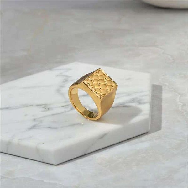 europe and america women rings yellow white gold plated ring for girls women for party wedding nice gift, Silver
europe and america women rings yellow white gold plated ring for girls women for party wedding nice gift, Silver