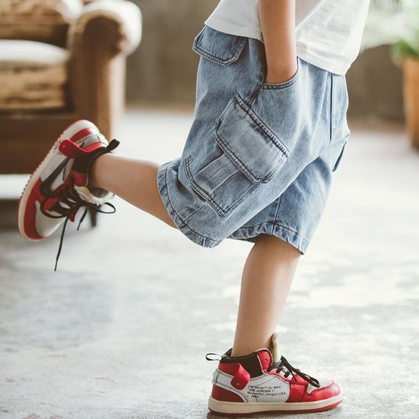 boys' denim shorts 2020 new children's ankle-length crawler shorts panty thin cropped pants medium and large children's cropp, Blue
boys' denim shorts 2020 new children's ankle-length crawler shorts panty thin cropped pants medium and large children's cropp, Blue