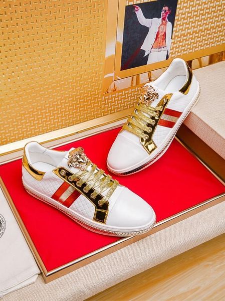 2020u high-end medusa leather printed low-lace-up casual shoes, fashionable and versatile personality sports shoes for men, size: 38-45, Black
2020u high-end medusa leather printed low-lace-up casual shoes, fashionable and versatile personality sports shoes for men, size: 38-45, Black